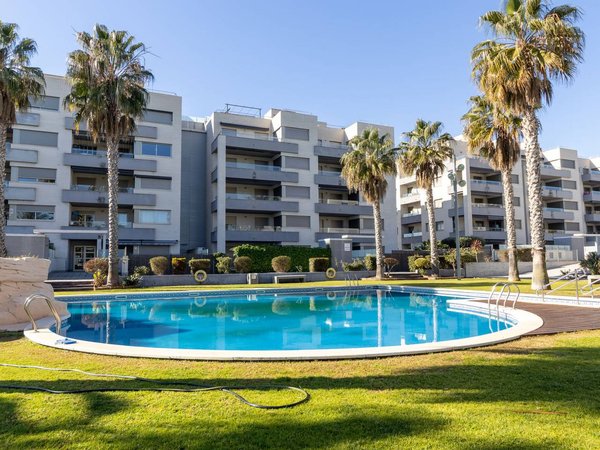 Holiday apartment in Tarragonès from £55 per night