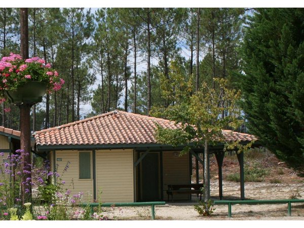 Holiday home in Landes from £48 per night