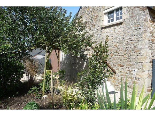 Holiday home in Pluduno from £41 per night