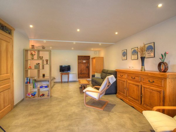 Holiday apartment in Montriond from £83 per night