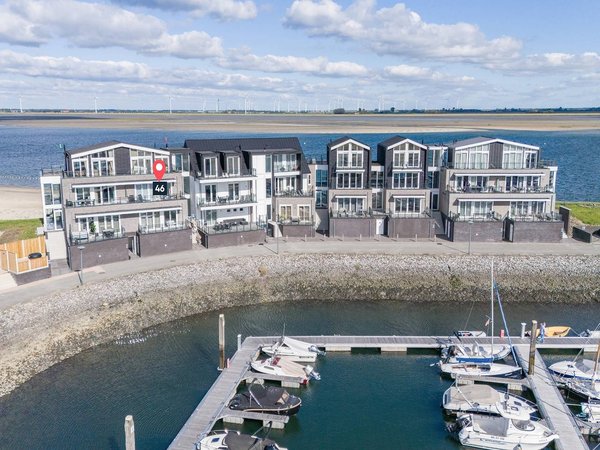 Holiday apartment in Sint-Annaland from £170 per night
