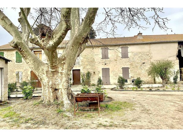 Holiday home in Avignon from £117 per night