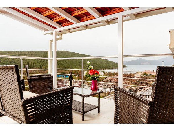 Holiday apartment in Opština Kotor from £97 per night