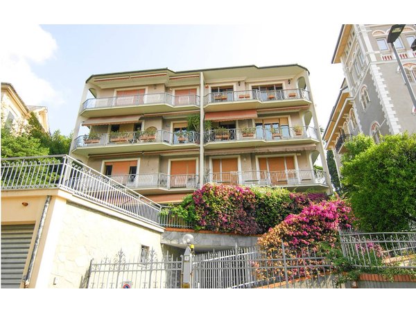 Holiday apartment in Tigullio from £42 per night