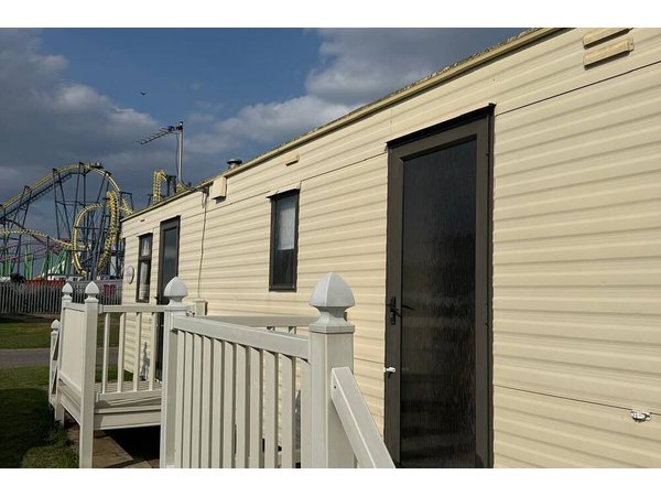 Camping in Midlands from £81 per night