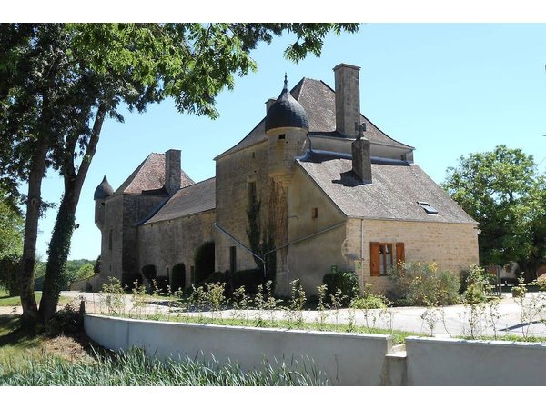 Holiday home in Yonne from £48 per night