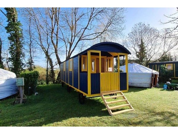 Camping in Ille-et-Vilaine from £91 per night