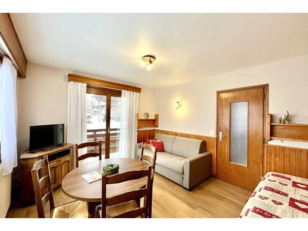 Holiday apartment in Combloux from £65 per night