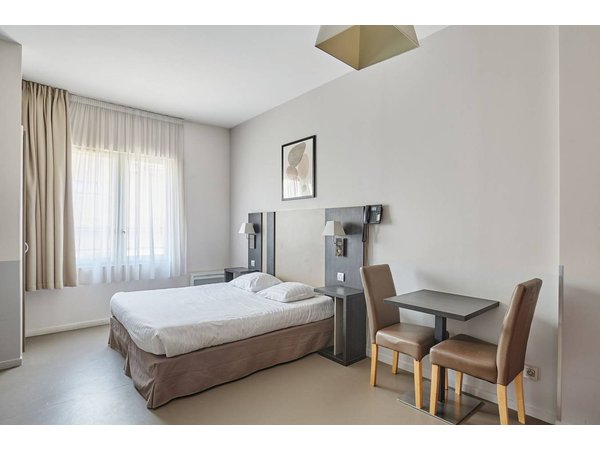 Holiday apartment in Dijon from £73 per night