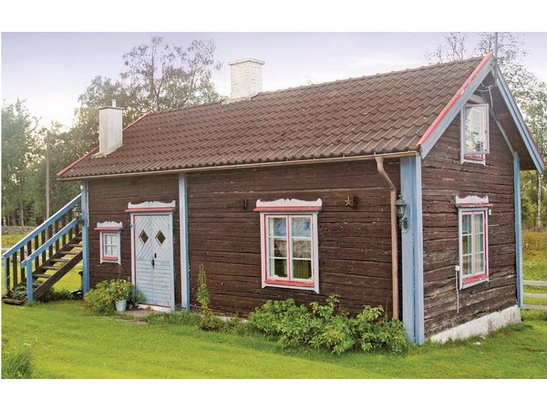 Holiday home in Habo from £34 per night