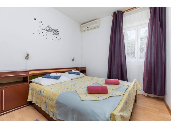 Holiday apartment in Podgora from £36 per night
