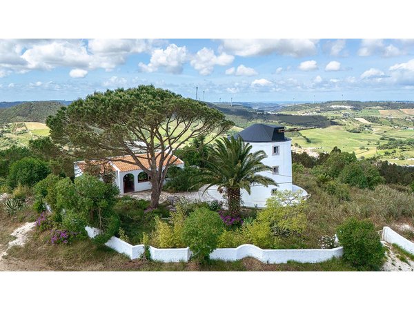 Holiday home in Grande Lisboa from £58 per night