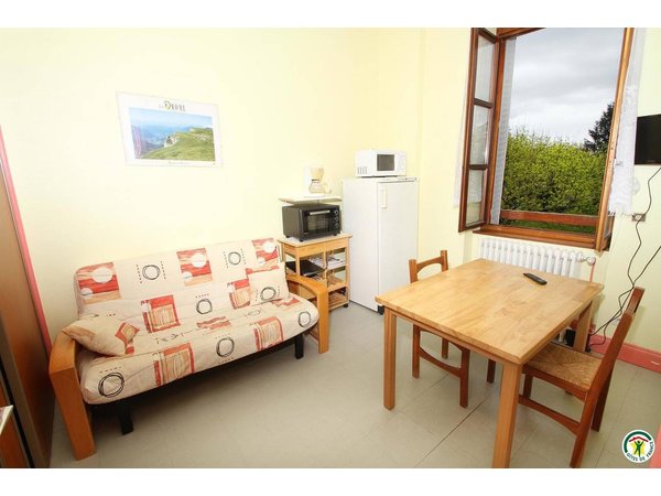 Holiday home in Drôme from £57 per night