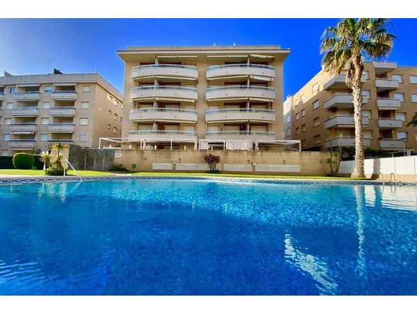 Holiday apartment in Calafell from £201 per night