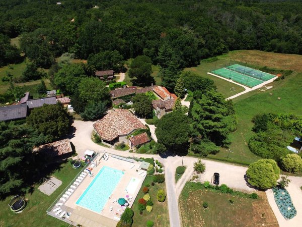 Holiday home in Gavaudun from £80 per night