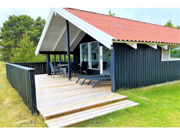 Holiday home in Mudflat from £52 per night