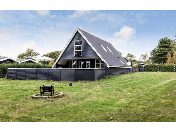 Holiday home in Humble from £58 per night