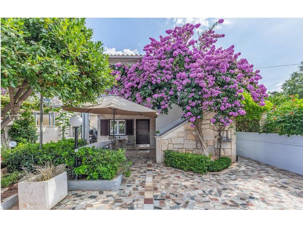 Holiday apartment in Medulin from £33 per night
