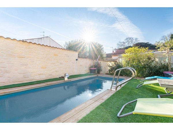Holiday home in Gard from £54 per night