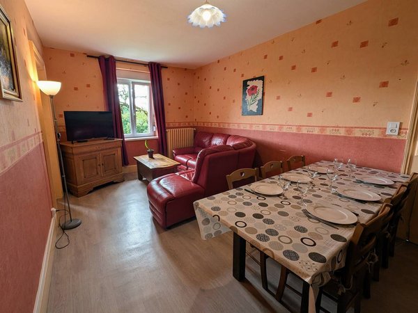 Holiday home in Mélisey from £56 per night