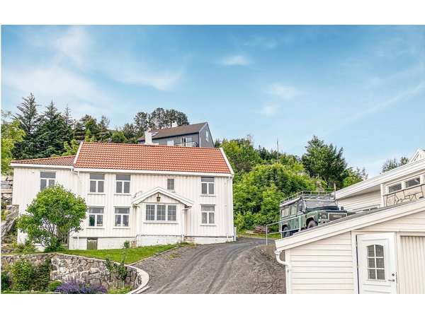 Holiday home in Kristiansund from £64 per night