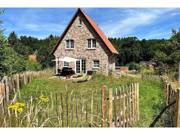 Holiday home in Bispingen from £164 per night