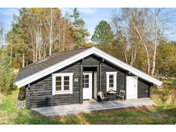 Holiday home in Ålbæk from £57 per night