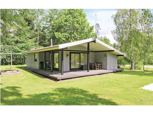 Holiday home in Glesborg from £39 per night