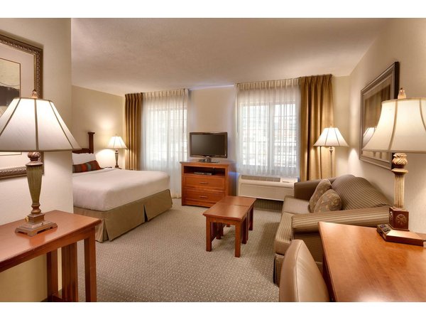 Holiday apartment in Omaha from £144 per night