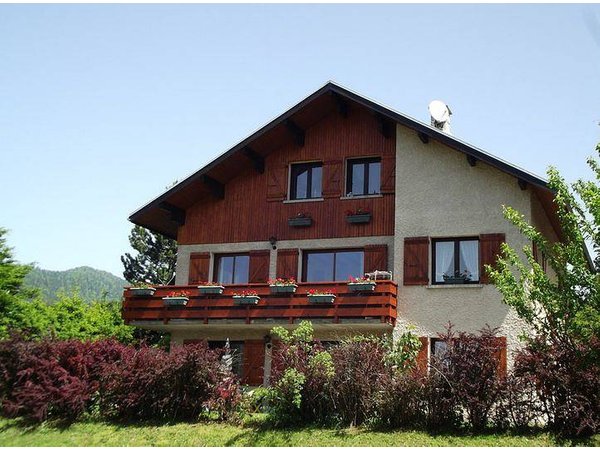 Holiday home in Isère from £44 per night