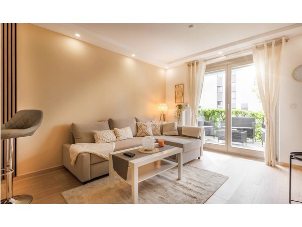 Holiday apartment in Schönefeld from £113 per night