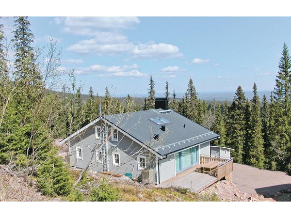 Holiday home in Sälen from £64 per night