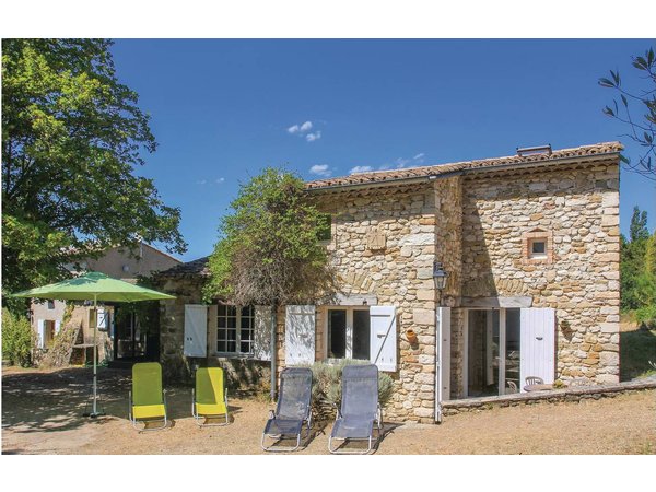 Holiday home in Drôme from £57 per night