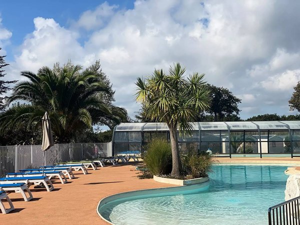 Camping in Combrit from £39 per night