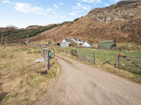 Holiday home in Argyll & Bute from £48 per night