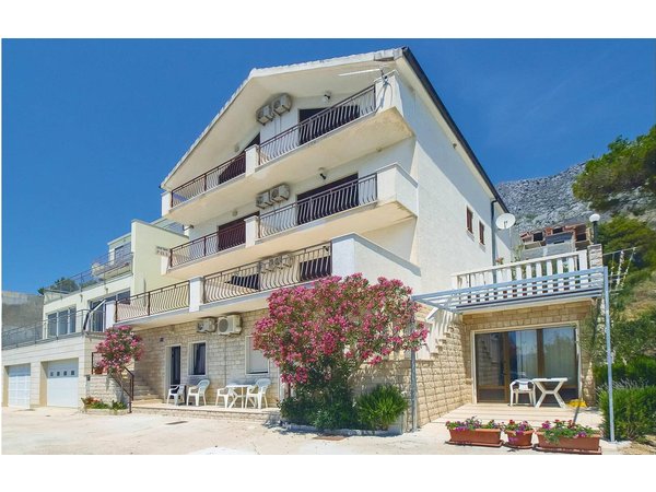 Holiday apartment in Split-Dalmatia from £41 per night