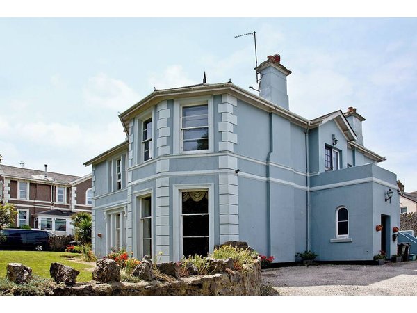 Holiday apartment in Devon from £301 per night