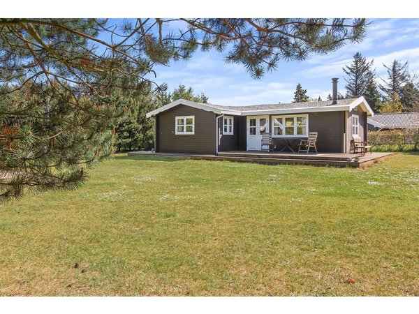 Holiday home in Ulfborg from £42 per night