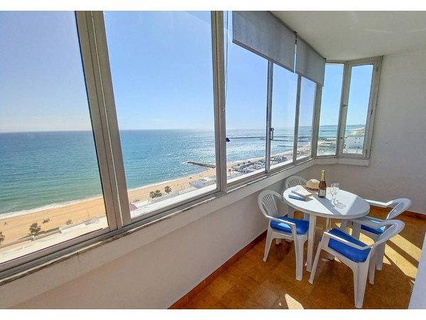 Holiday apartment in Quarteira from £76 per night