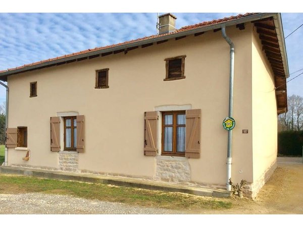 Holiday home in Ain from £213 per night