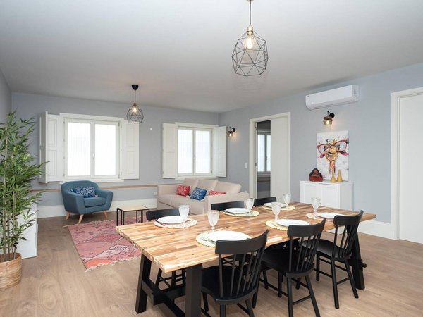Holiday apartment in Porto from £231 per night