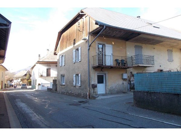 Holiday home in Savoie from £38 per night