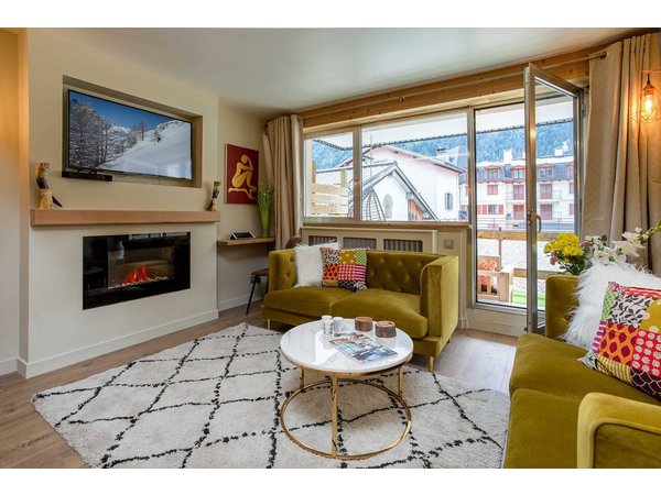 Holiday apartment in Rhone-Alps from £382 per night