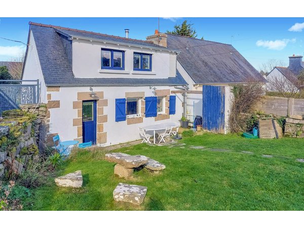 Holiday home in Côtes-d'Armor from £45 per night