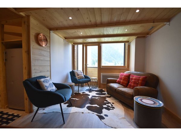 Holiday apartment in Rhone-Alps from £134 per night