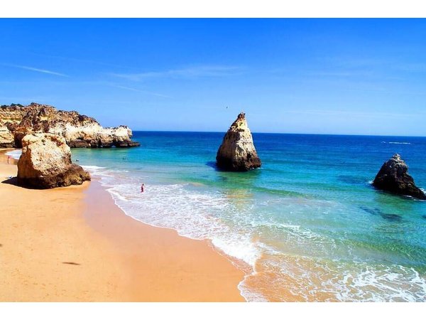 Holiday home in Alvor from £142 per night