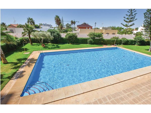 Holiday apartment in Roquetas de Mar from £32 per night