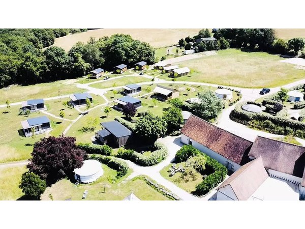 Camping in Chisseaux from £102 per night