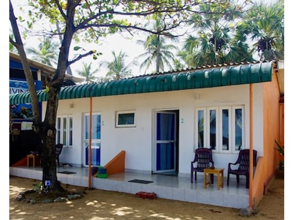Golden Beach Cottages