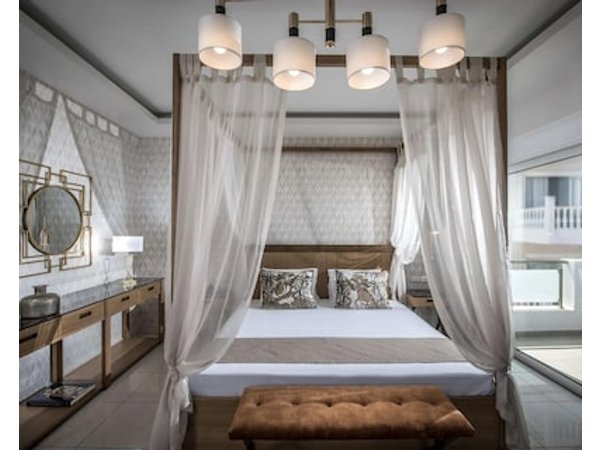 Hotel Matheo Villas & Suites
